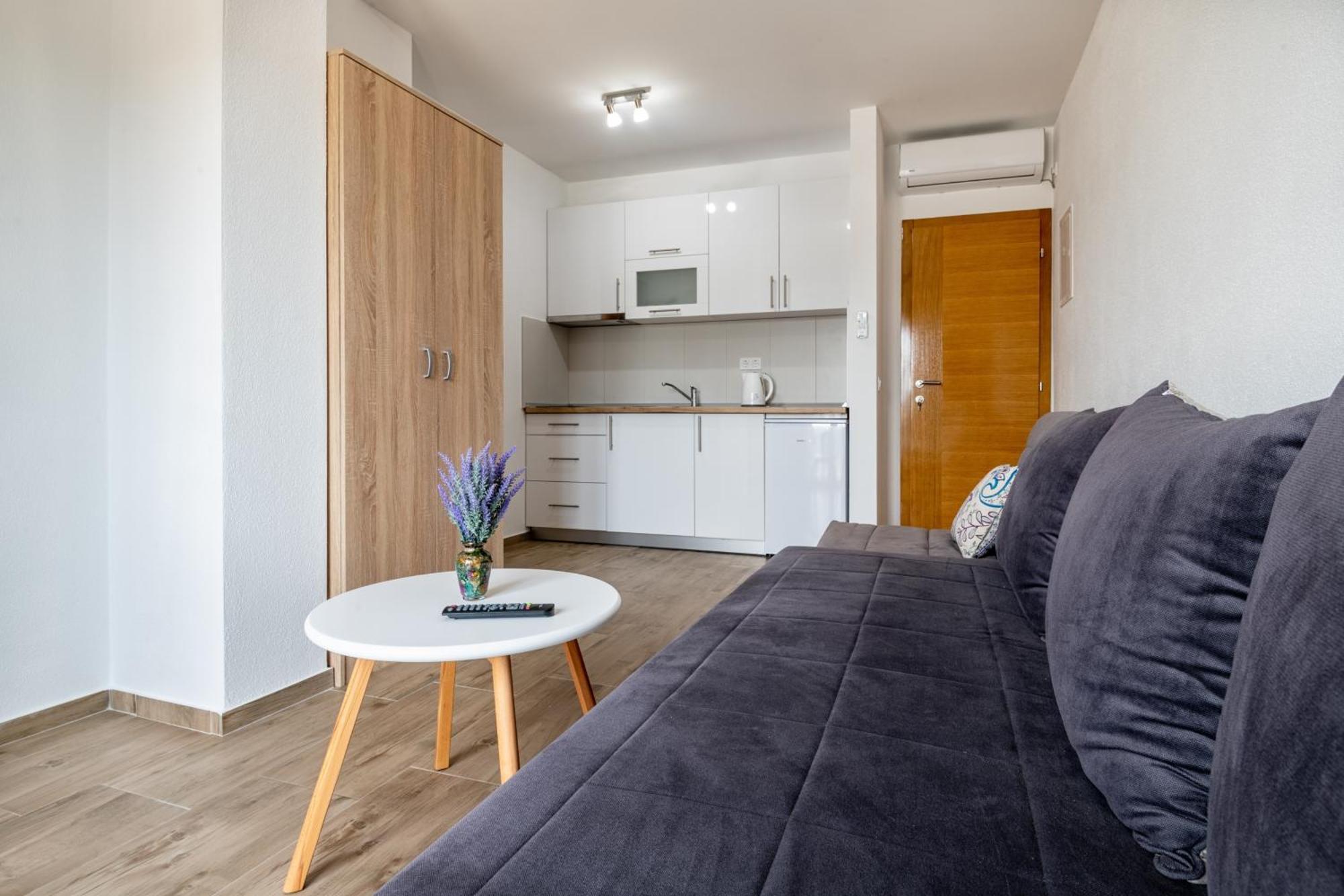 Apartments Glorija Neum Room photo